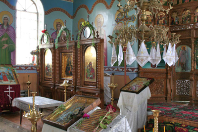 The pious Church Parascheva_inside view