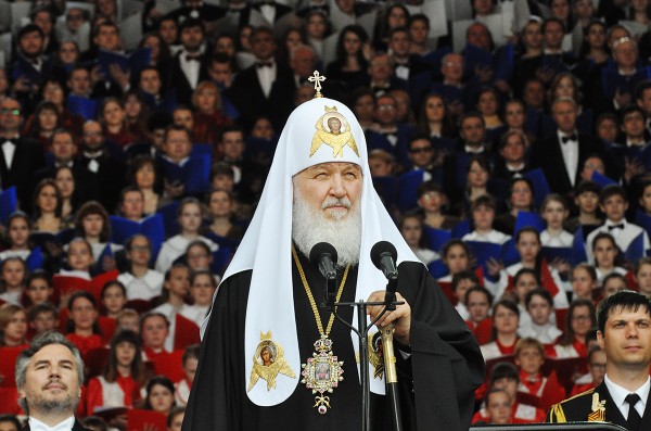 patriarhul kirill concert piata rosie