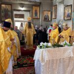 Episcopul Filaret a oficiat rânduiala Sfințirii Prestolului și Dumnezeiasca Liturghie în parohia Bucovăț, r. Strășeni